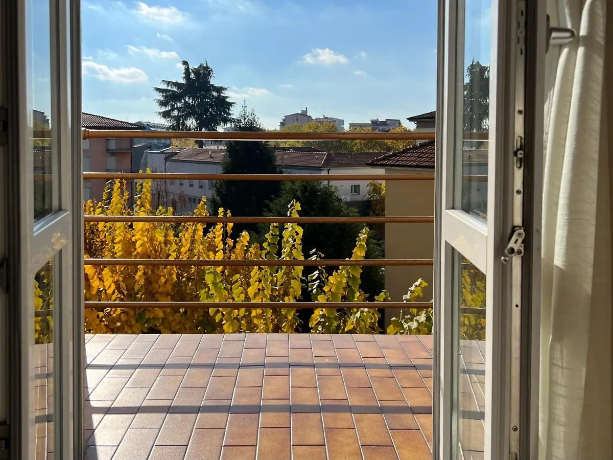 Il Ritrovo, Luminoso Trilocale In Citta Apartment Bergamo 0*,  Italy